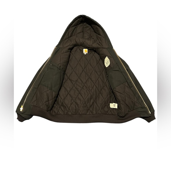 Carhartt men black jacket medium size, gently used - Picture 13 of 15